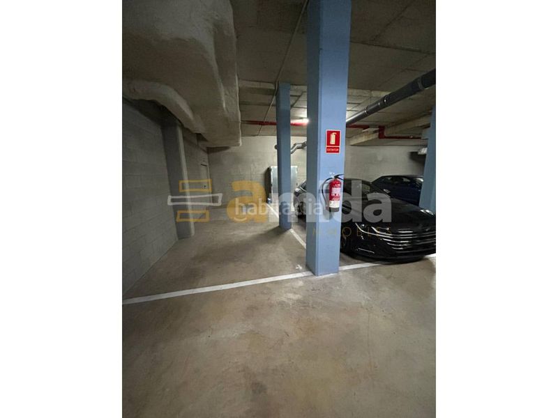 Foto 18adac1c-e6f9-4915-95cf-990801a0bbf0. Aparcament cotxe a Covadonga Sabadell