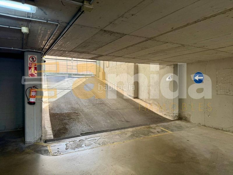 Foto d6213b49-e475-4bba-9729-929c35f65c53. Aparcament cotxe a Covadonga Sabadell