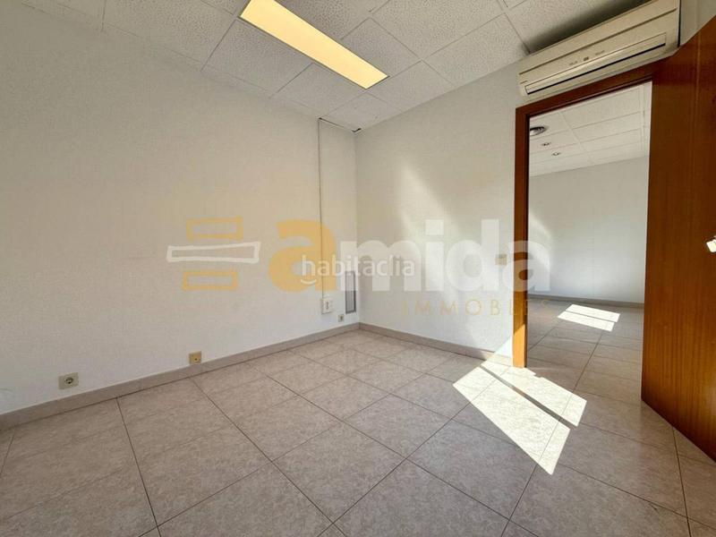 Foto 3d9c5813-1a92-4f39-be63-98c0d7b6fc19. Miete büro in Gòtic Barcelona
