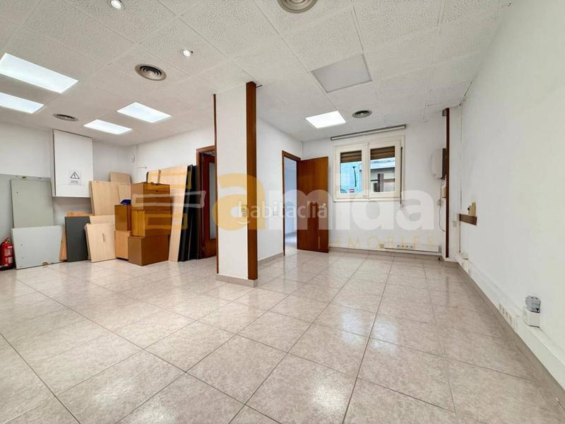 Foto a27619a5-c84c-4381-918d-c94b0932e74f. Miete büro in Gòtic Barcelona