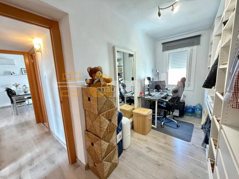 Foto 08aa4dd6-3a73-4368-ac84-baf12b62c80a. Etagenwohnung mit heizung in La Roureda Sabadell