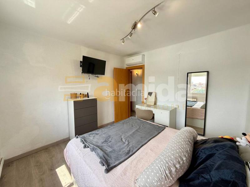 Foto 0cee131f-80ac-4bd1-9356-5374bc3b9a39. Etagenwohnung mit heizung in La Roureda Sabadell