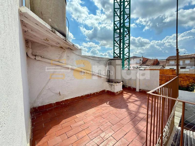 Foto 2e062ddb-a9c8-4f51-9ece-3bd686673363. Casa  de 230m en el barrio de Covadonga, con múltiples posibilidades y un gran potencial para adaptarla a tu en Sabadell