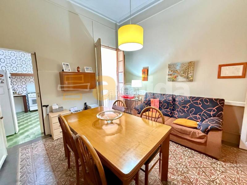 Foto 419b0204-bc92-4a71-8c23-9aeb5062f3c7. Casa  de 230m en el barrio de Covadonga, con múltiples posibilidades y un gran potencial para adaptarla a tu en Sabadell