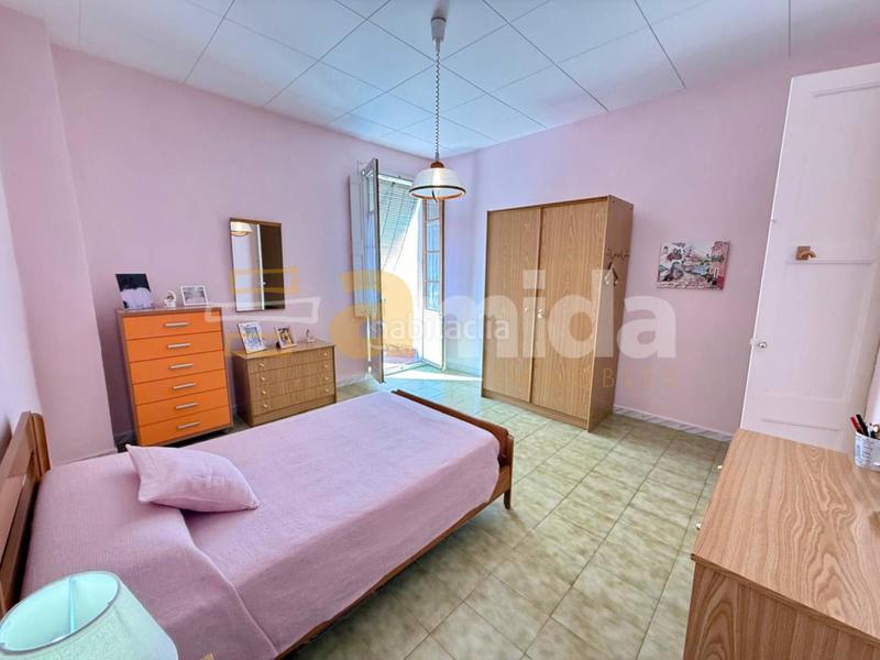 Foto 8ddab9e8-5f57-427a-8cf1-94a755761dc9. Casa  de 230m en el barrio de Covadonga, con múltiples posibilidades y un gran potencial para adaptarla a tu en Sabadell