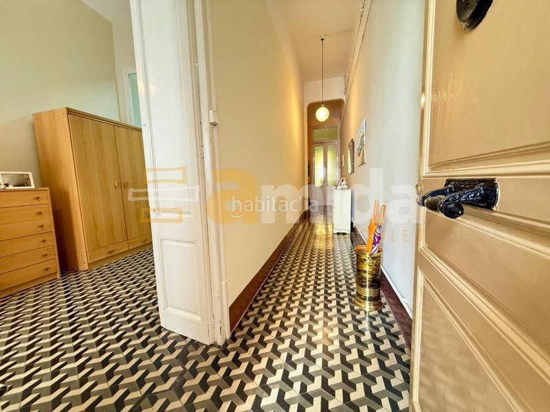 Foto a323b8b5-f398-4ff5-831a-117e2cbbe8ce. Casa  de 230m en el barrio de Covadonga, con múltiples posibilidades y un gran potencial para adaptarla a tu en Sabadell