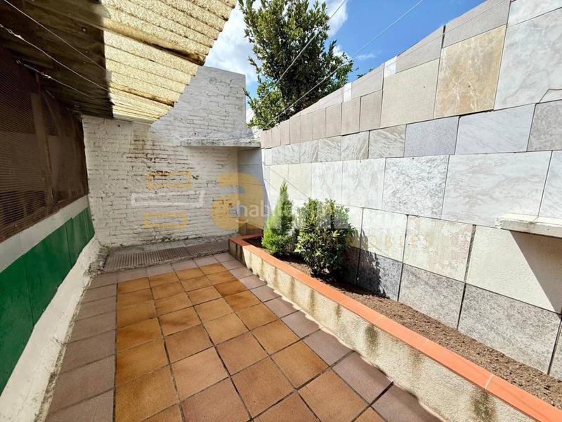 Foto d9b77c1b-7607-45bf-963a-ed28f742eb0d. Casa  de 230m en el barrio de Covadonga, con múltiples posibilidades y un gran potencial para adaptarla a tu en Sabadell