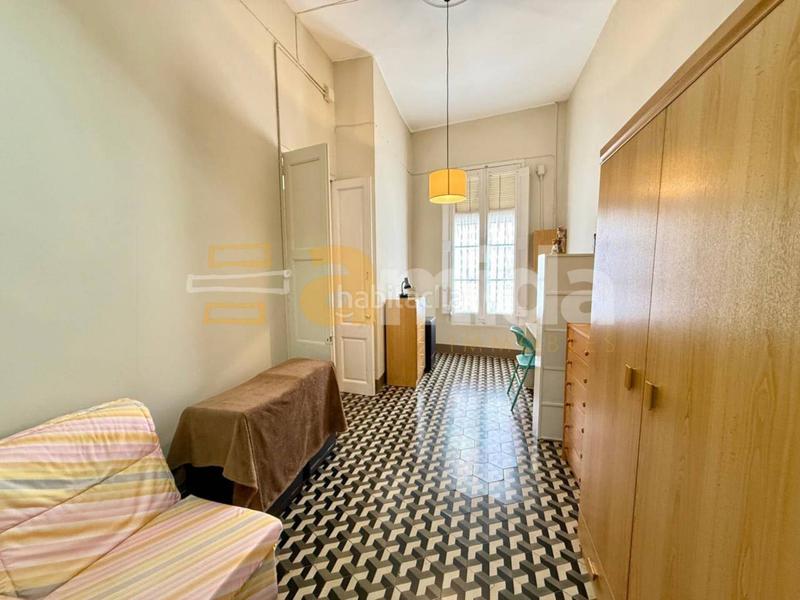 Foto fcc58b3d-de60-4f7e-babc-b5634e672e00. Casa  de 230m en el barrio de Covadonga, con múltiples posibilidades y un gran potencial para adaptarla a tu en Sabadell