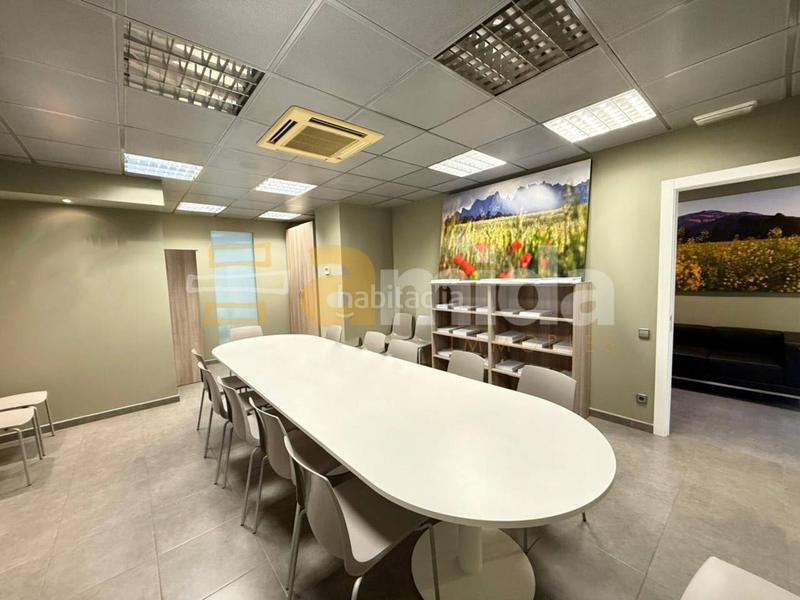 Foto 2e48367e-318b-4dea-b099-70d7770be814. Locale commerciale in Centre Sabadell