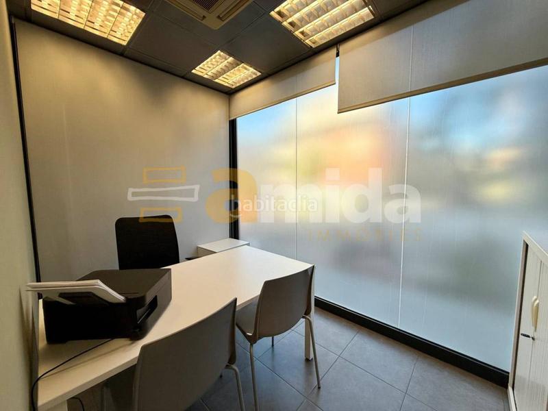 Foto 384d6a9c-ec3c-4dc4-980a-edf3c13ebcca. Locale commerciale in Centre Sabadell