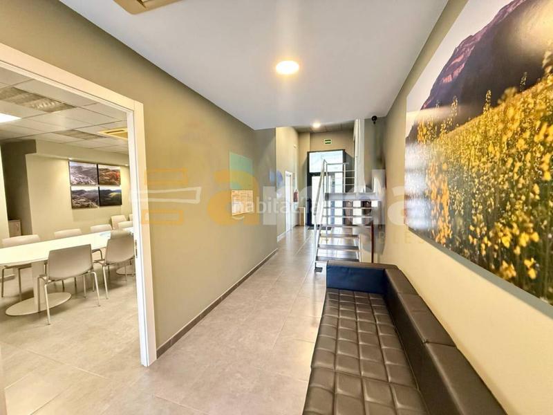 Foto 9c62ee64-54f1-468a-be9f-7c8a32c3b136. Locale commerciale in Centre Sabadell