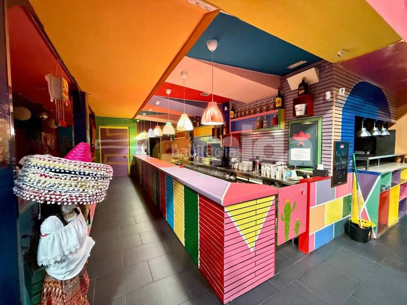 Foto 228ccea9-5ca1-4a19-b334-3301e5802719. Transfer business premise in Gràcia Sabadell