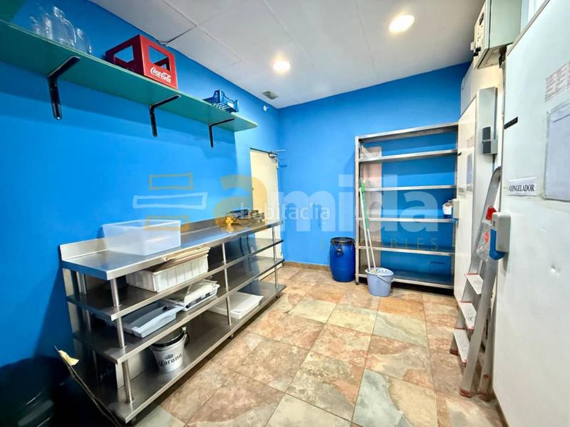 Foto 2493be61-9e7a-4073-9627-d193898d516e. Traspaso local comercial traspaso restaurante equipado , barrio de Gràcia en Sabadell