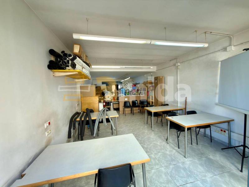 Foto 0537eedb-3b88-4c5c-91f2-f1d48b6c4a40. Edificio  en venta en Gràcia en Gràcia Sabadell