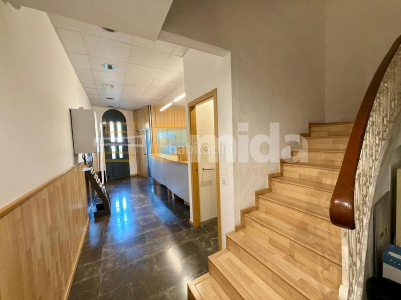 Foto 48091c2a-024e-478a-b69e-e15f96083912. Edificio  en venta en Gràcia en Gràcia Sabadell