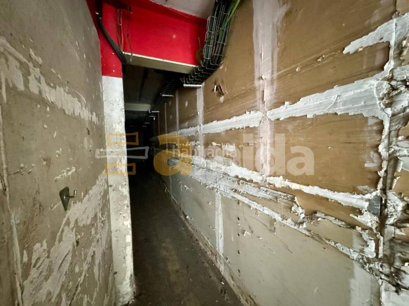 Foto 5267867f-b348-40a4-8082-32c2fb6ea4a9. Locale commerciale in Poble - Casc Antic Castellar del Vallès