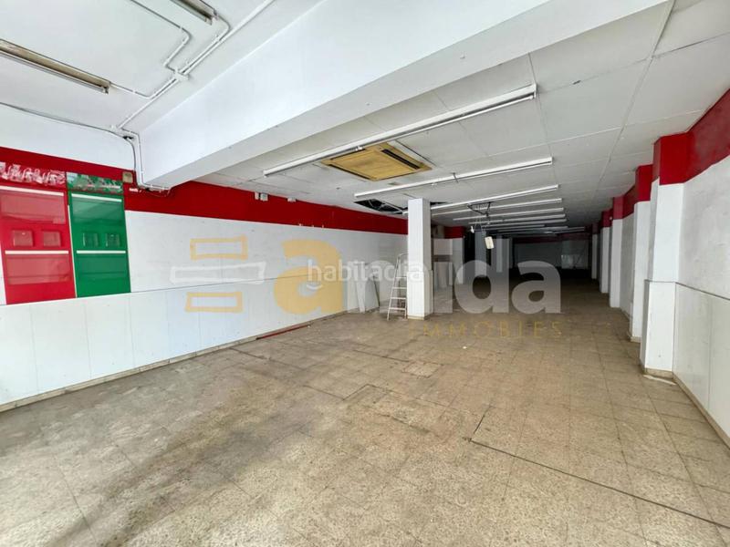 Foto a1d54e44-dd6e-49ae-ac41-f888f6410755. Locale commerciale in Poble - Casc Antic Castellar del Vallès