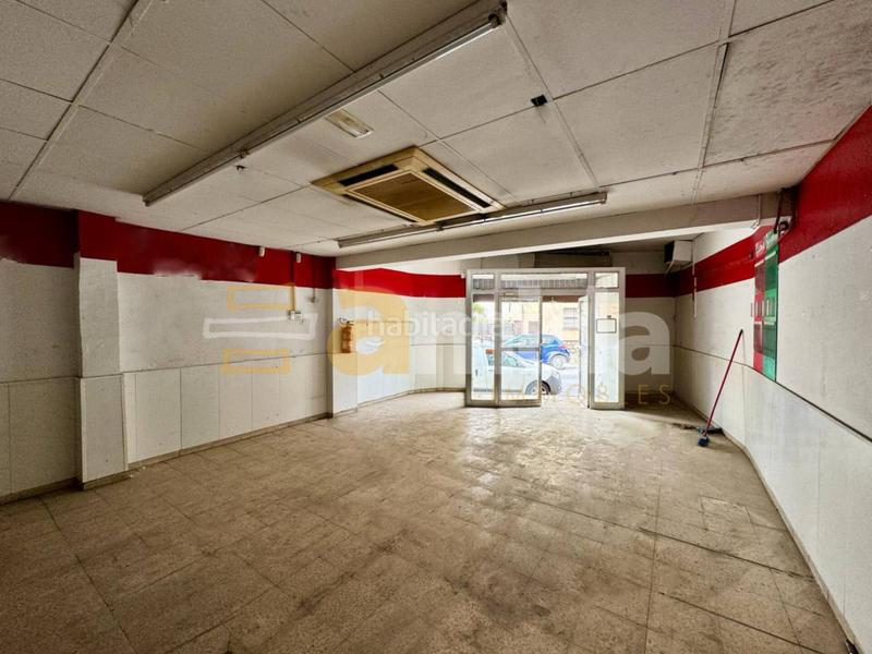 Foto b9356ec0-1a20-44c6-bc7f-104317d9ac98. Locale commerciale in Poble - Casc Antic Castellar del Vallès