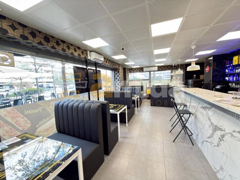 Foto 70e2c431-77ed-4cac-9d44-635ef24404e7. Pas-de-porte local commercial dans Parc d´Europa Barberà del Vallès