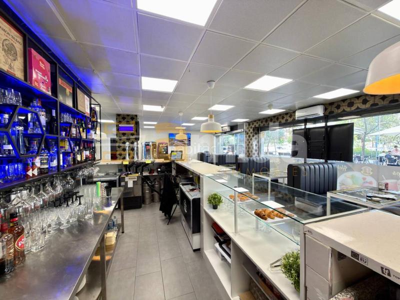 Foto a79aa864-6f03-4ee0-8235-7cf763ed5f95. Pas-de-porte local commercial dans Parc d´Europa Barberà del Vallès