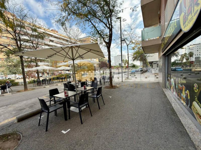 Foto f880e16b-feda-4c52-a0e9-903c91c9c779. Pas-de-porte local commercial dans Parc d´Europa Barberà del Vallès