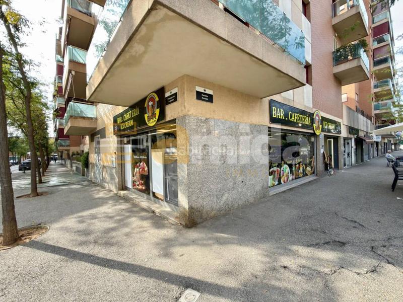 Foto a1242607-fe31-4a7b-8ff1-33af936db3b8. Transfer business premise in Parc d´Europa Barberà del Vallès