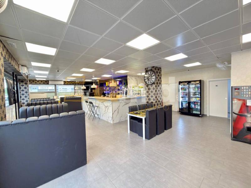 Foto a4ac5d92-24f2-4d6d-b74a-7fd419e4f442. Transfer business premise in Parc d´Europa Barberà del Vallès