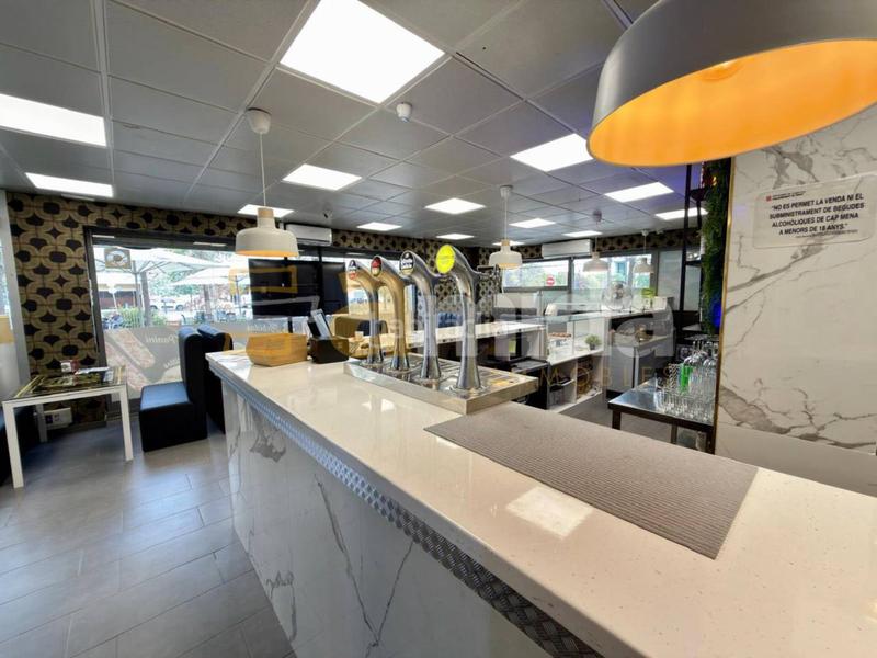 Foto b5caab45-8836-4bb9-a4cc-e35feb90dfd2. Umzug geschäftsraum in Parc d´Europa Barberà del Vallès