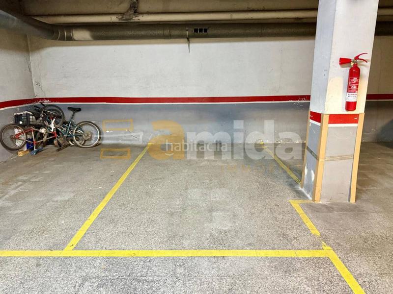 Foto 60b721f3-b360-47a3-854f-403dc2292e9d. Parking voiture dans Can Pantiquet Mollet del Vallès