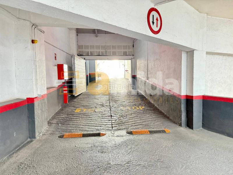 Foto 013f3272-11da-46a2-a871-aaade463ada8. Aparcament cotxe a Centre Sabadell