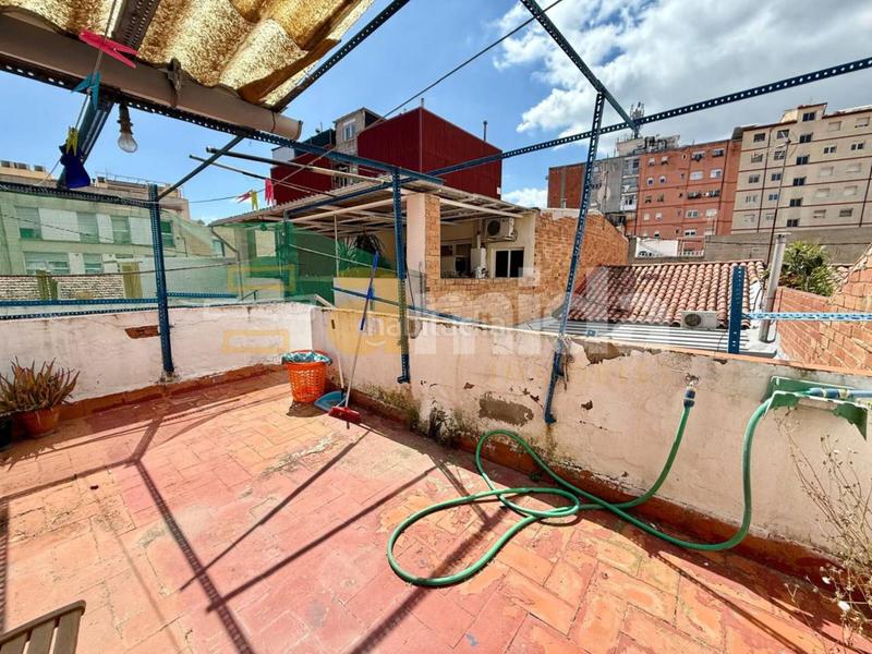 Foto 2e5e6c89-5c8c-443e-ac73-f2e19f7f3b2f. Haus mit heizung in Can Rull Sabadell