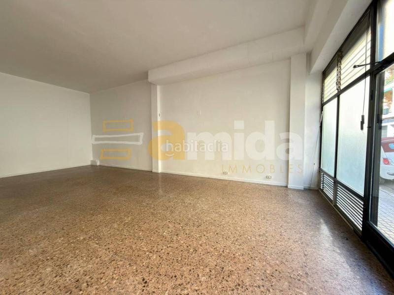 Foto 776e3388-f05f-4c23-973c-80397ea41aaa. Alquiler local comercial magnífico local de 100 m en alquiler. en Sabadell