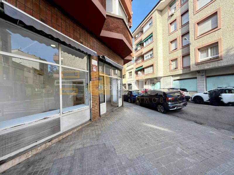 Foto 9fc9d066-f3b1-4acd-8f9c-06a8b46ee06b. Alquiler local comercial magnífico local de 100 m en alquiler. en Sabadell