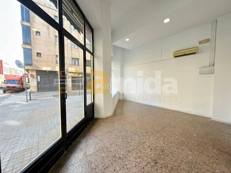 Foto 2a83202b-2231-456e-a51a-24dbba92ef21. Lloguer local comercial a Centre Sabadell