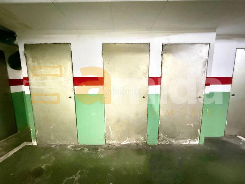 Foto d0c2dbd6-85cc-468b-93eb-3275c39fe0ba. Aparcament cotxe a Centre Sabadell