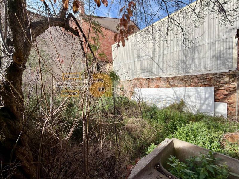 Foto 6f0d8b67-19f6-41fa-8672-893143e1fa0e. Casa a Centre Sabadell