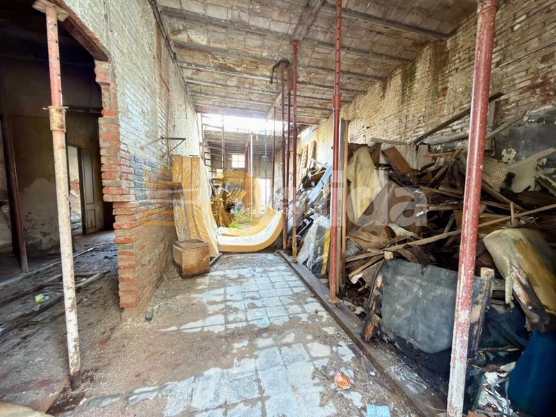 Foto a04ef266-66be-4196-a920-0d48cc87b073. Casa a Centre Sabadell