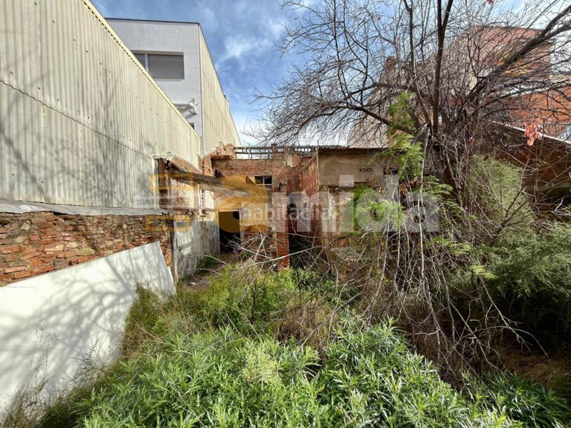 Foto bfadebcd-65f7-466f-9b86-d7014d1bc498. Casa a Centre Sabadell