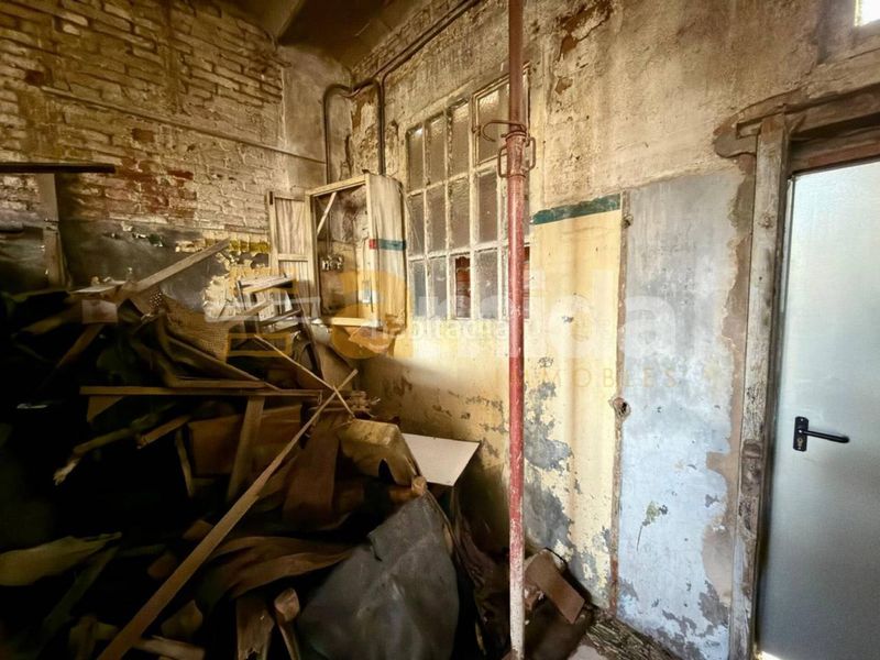 Foto ebede91e-217a-4630-b1a4-d3aff92bea7b. Casa a Centre Sabadell