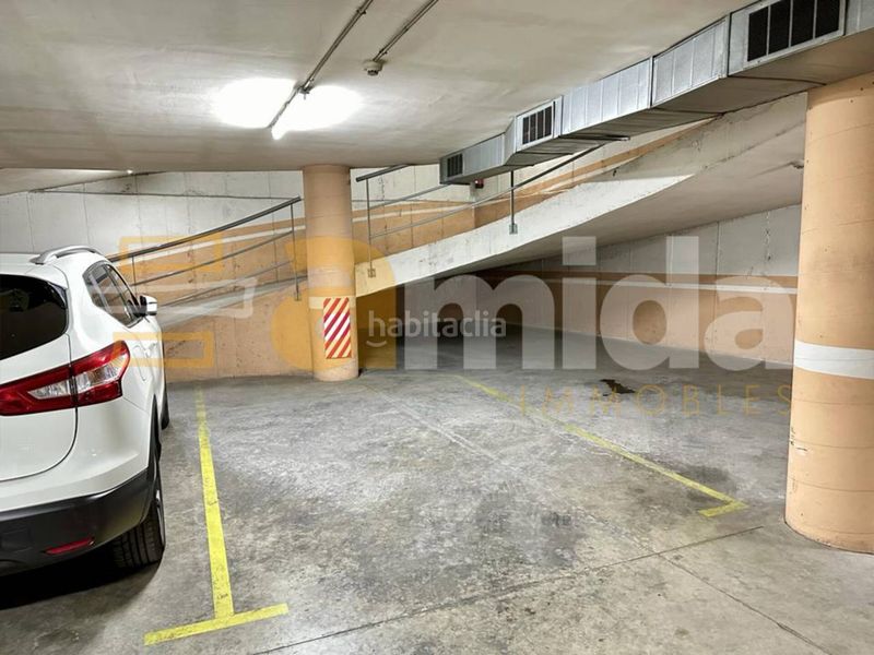 Foto 50e41bf8-cdcb-48d0-a1cb-ff02982e5511. Aparcament cotxe a Hostafrancs Sabadell