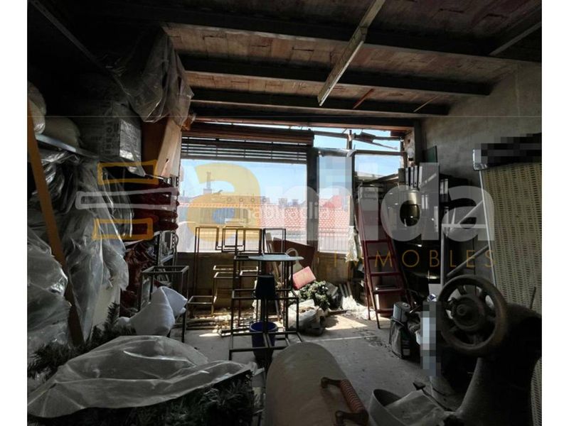 Foto 3096c60a-c90b-48e2-b702-bea6433b931a. Edificio in Centre Sabadell