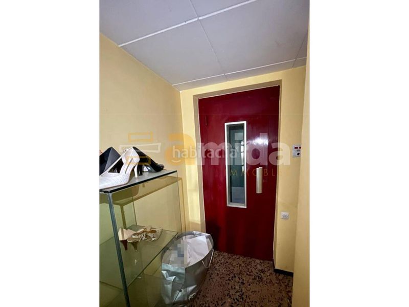 Foto 6515230e-4dd1-489e-aefc-23d8c373ce0d. Edificio in Centre Sabadell