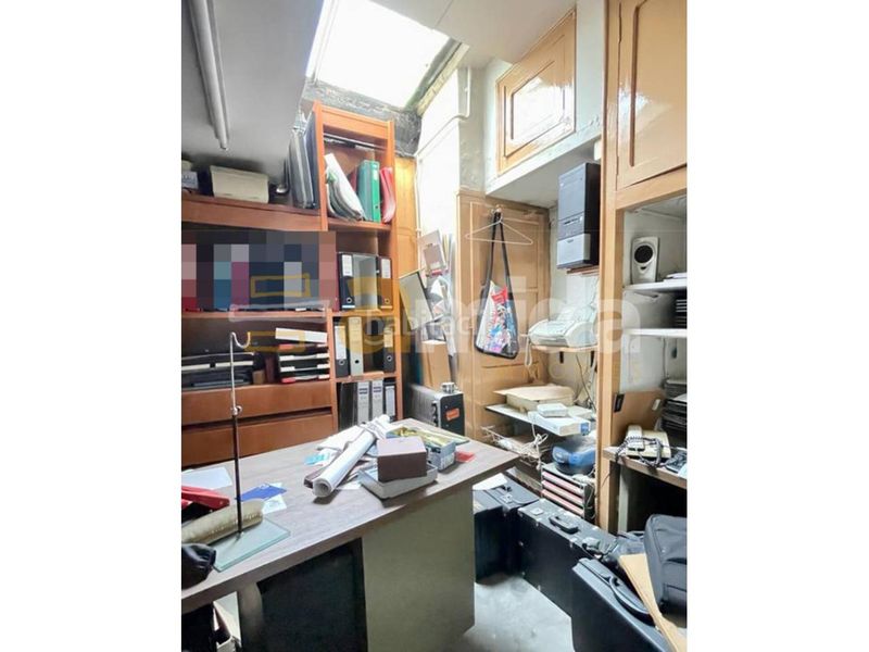 Foto bd07025f-3a56-4788-9673-518643d5eea8. Edificio in Centre Sabadell