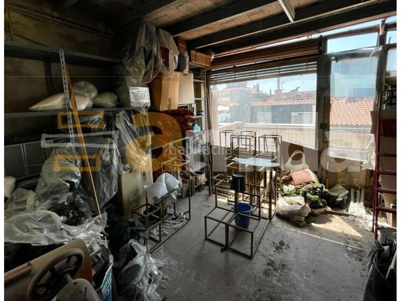 Foto e243023a-65ce-4678-9692-067bb33ecf2a. Edificio in Centre Sabadell