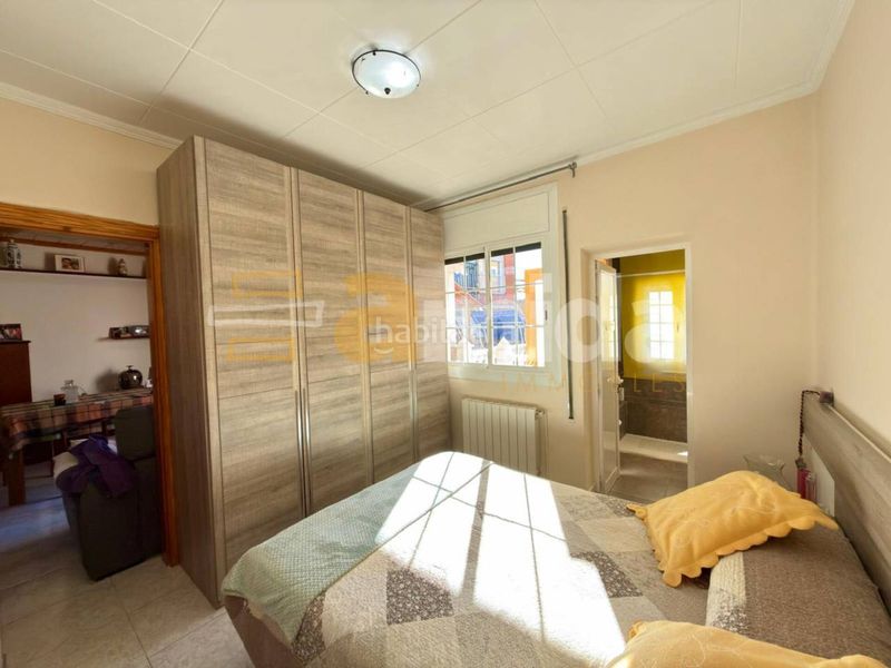Foto 3d430dcb-e5b8-49b5-906a-b88d3d2f5853. Casa amb calefacció a Can Puiggener Sabadell