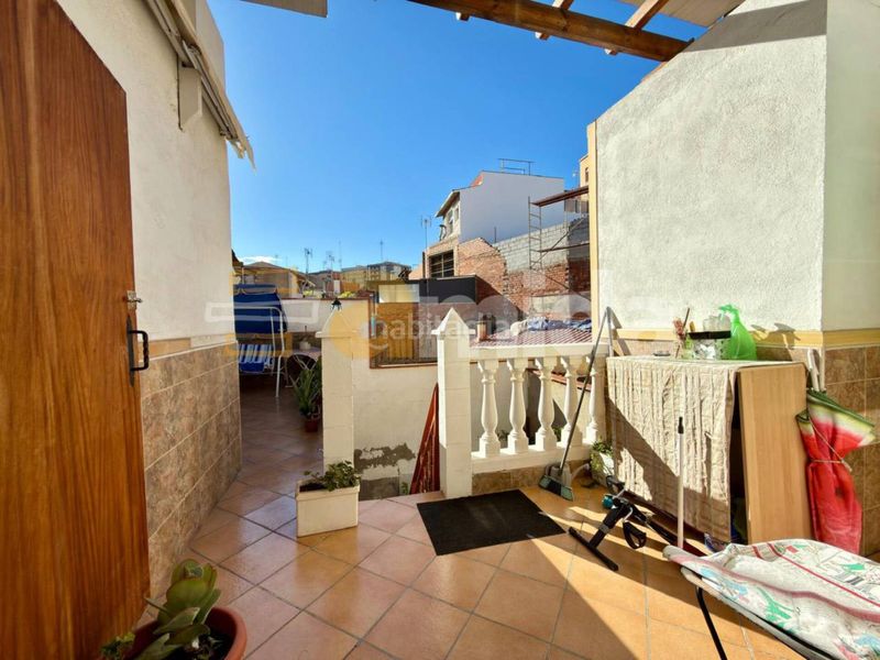Foto bbf13905-aa8c-428d-a05e-6b19c802e169. Casa amb calefacció a Can Puiggener Sabadell