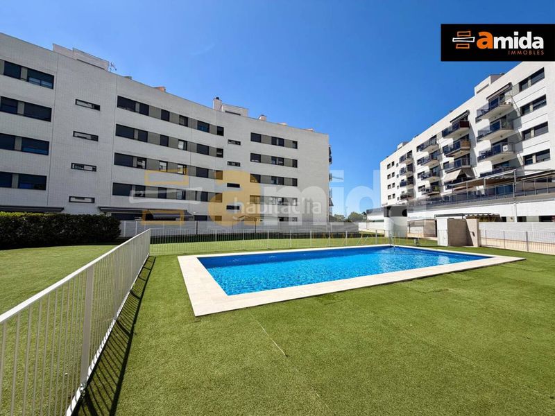 Foto b93fbe8b-d24e-426a-a9a8-57fee03c9533. Pis amb calefacció aparcament piscina a Can Gambús Sabadell