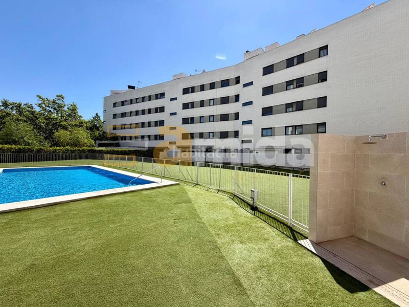 Foto ca9b4177-094d-455c-9098-e52a57ded0bc. Pis amb calefacció aparcament piscina a Can Gambús Sabadell
