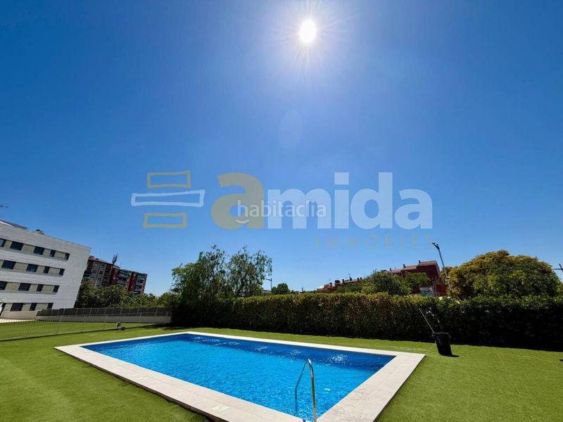 Foto ec4ff6b7-106a-4eb0-a41f-ae57f3d0f030. Pis amb calefacció aparcament piscina a Can Gambús Sabadell
