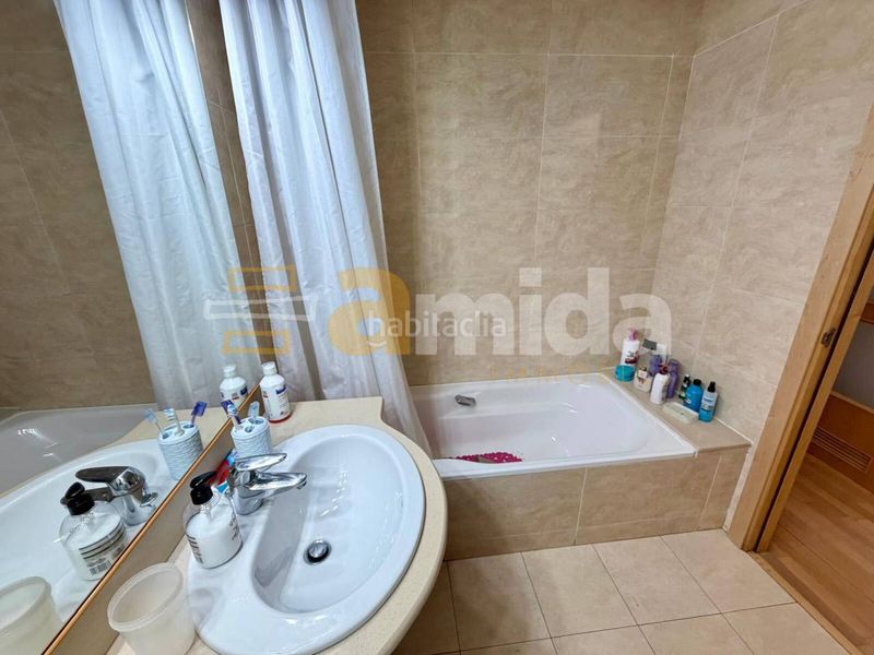 Foto 4202b6a0-4d31-421c-8d77-d39c8ca81f44. Flat with heating in Eixample Sabadell